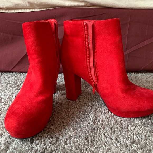 High heel boots - Picture 3 of 6